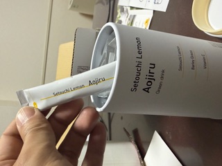 瀬戸内レモン青汁スティック個包装なので持ち運びに簡単画像